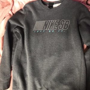 Nike sweatshirt